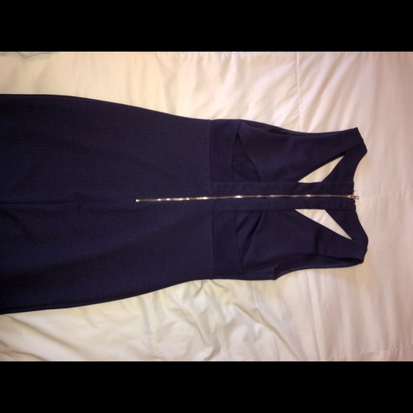 Purple dress - Picture 2 of 2